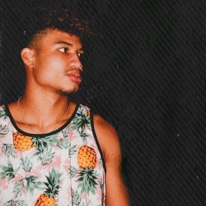 Meet your Posher, Iverson